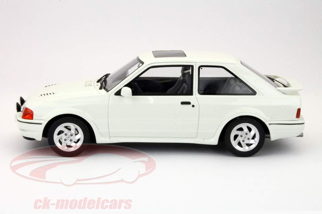 フォードエスコートRSターボMK IVホワイト1時18 Ottomobile