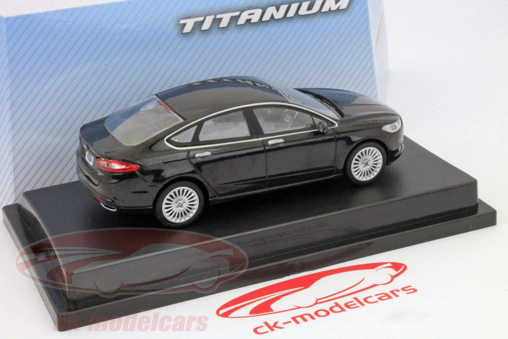Ford Fusion Mondeo черный металлик 1:43 Greenlight
