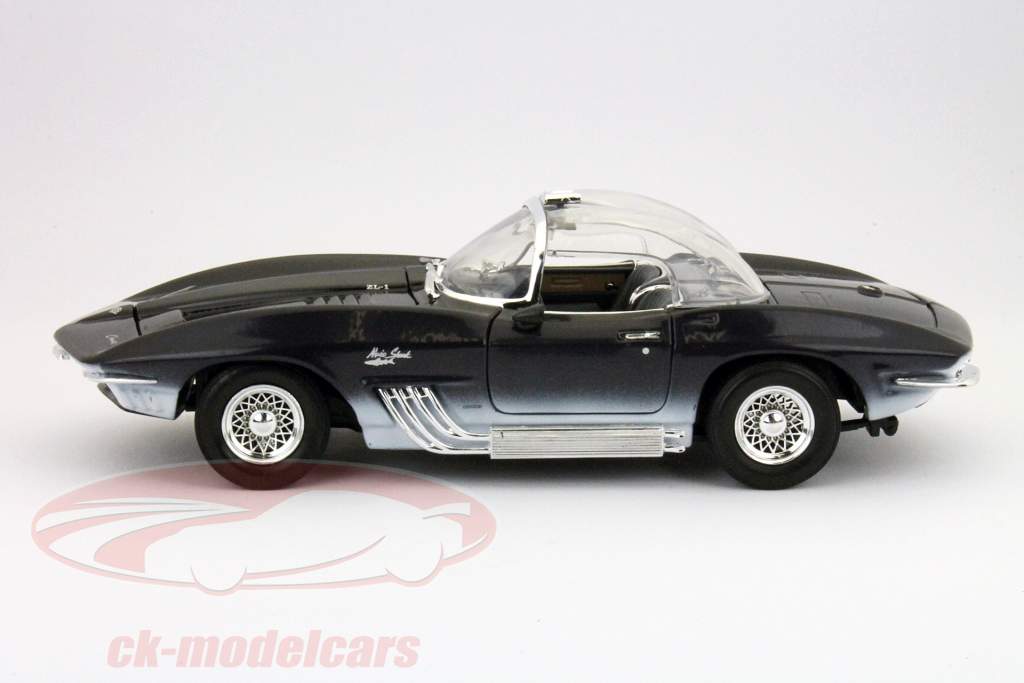 建于1961年鲭鲨1:18 Motormax