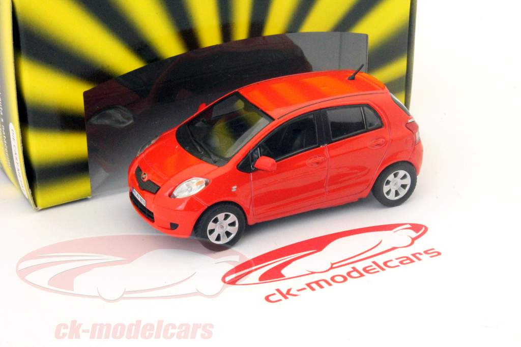 丰田雅力士红色1:43 ABREX