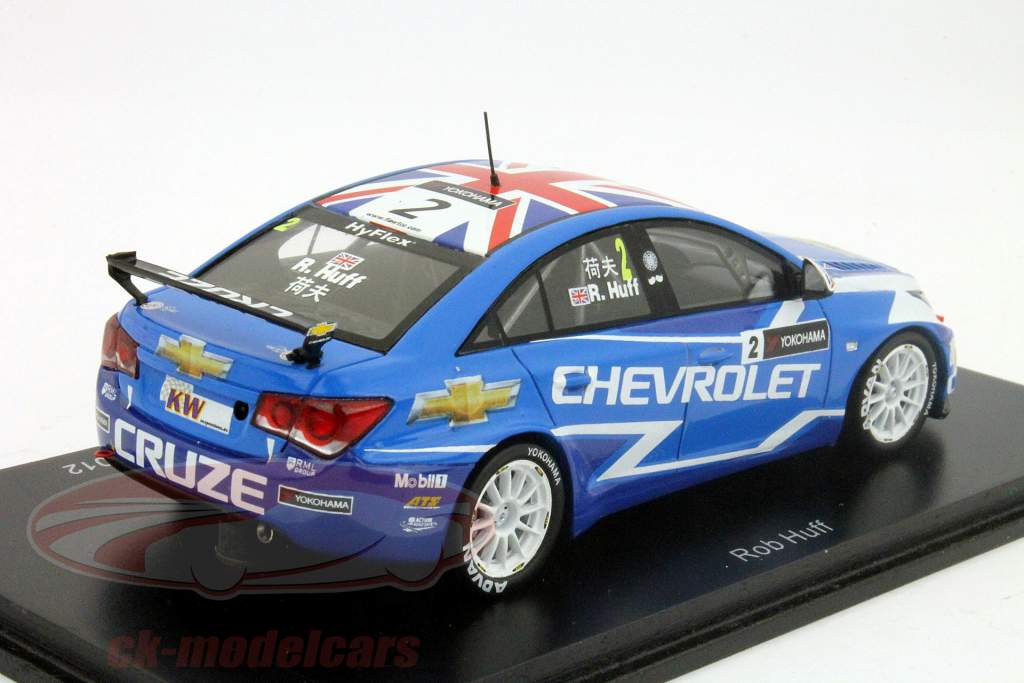 雪佛兰科鲁兹1.6T＃2 2012 WTCC世界冠军侯夫（Rob Huff）1:43星火