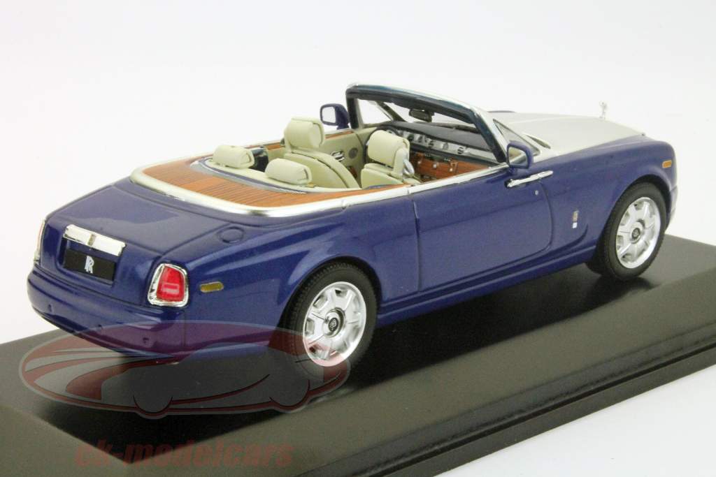 Rolls Royce Phantom Drophead Coupe bygget i 2007 blå / sølv 1:43 Ixo