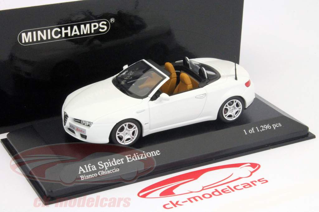 MINICHAMPS Alfa Romeo 1.8 - 1972 ホワイト Diecast model cars Alfa Romeo Alfasud 1/43 Minichamps white