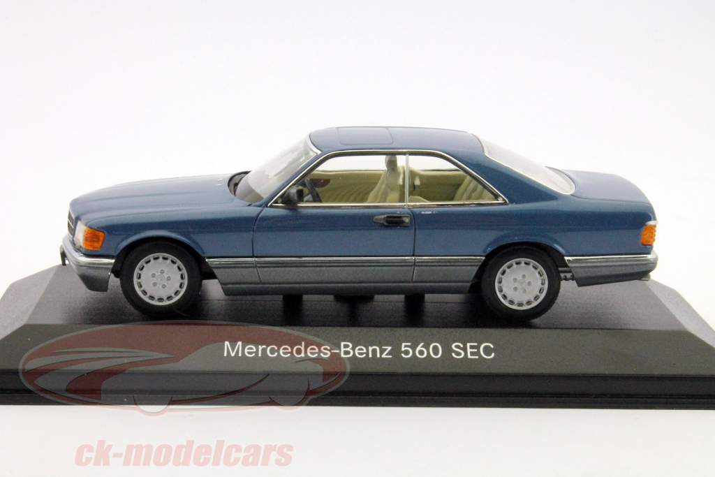Minichamps 1:43 Mercedes-Benz 560 SEC blue metallic
