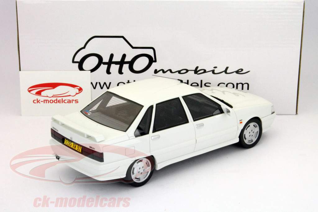 Renault 21 Turbo 2 blanco Ph. 1:18 Ottomobile