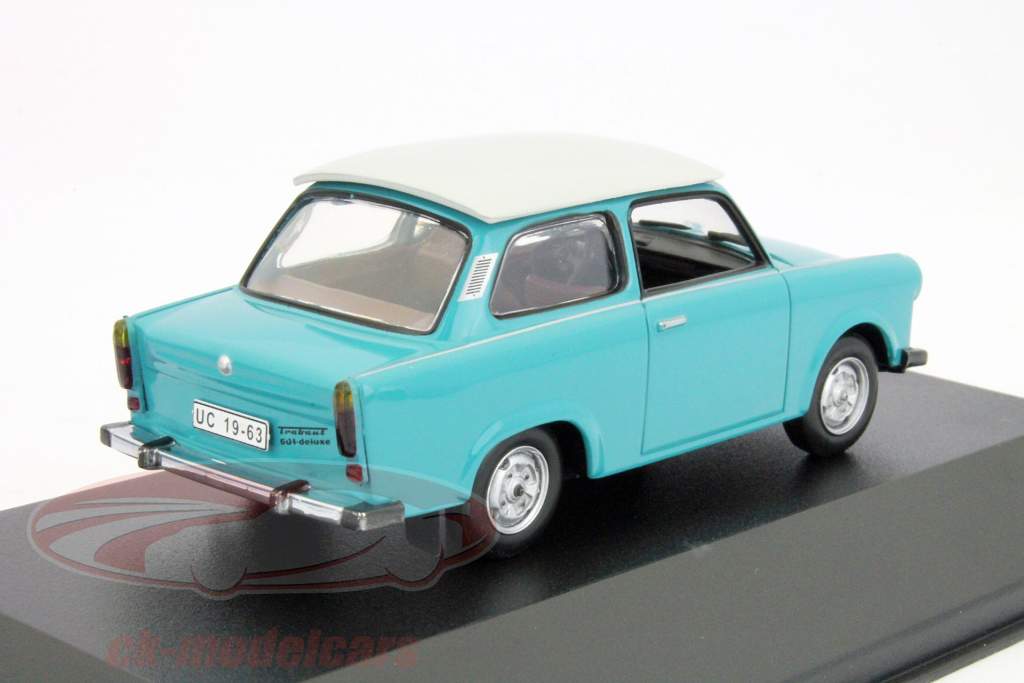Trabant 601 de Luxe turquesa / branco 1:43 Ixo IST
