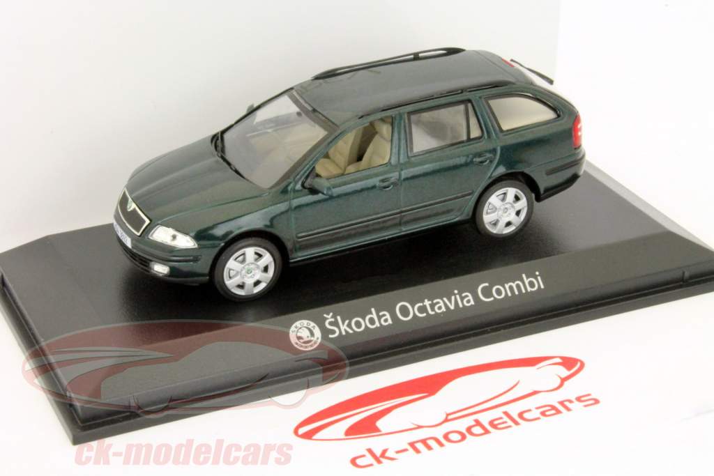 シュコダオクタビアコンビIIダークグリーンメタリック1時43完成モデル