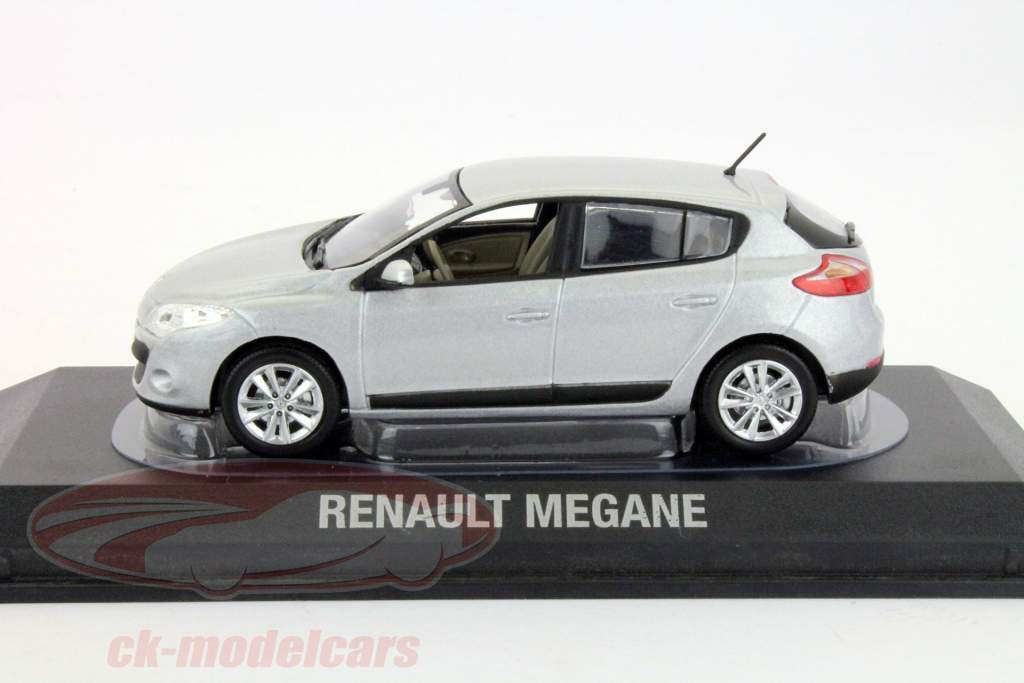 Renault Megane construit en 2009 argent 1:43 Norev
