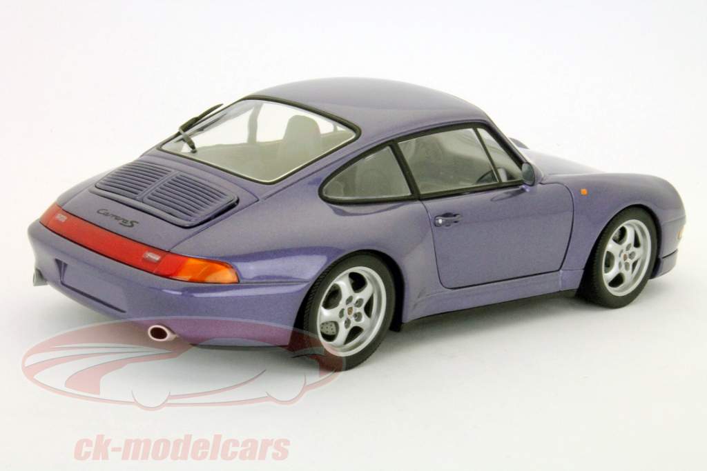 Porsche Carrera S paars metallic 1:18 UT Models