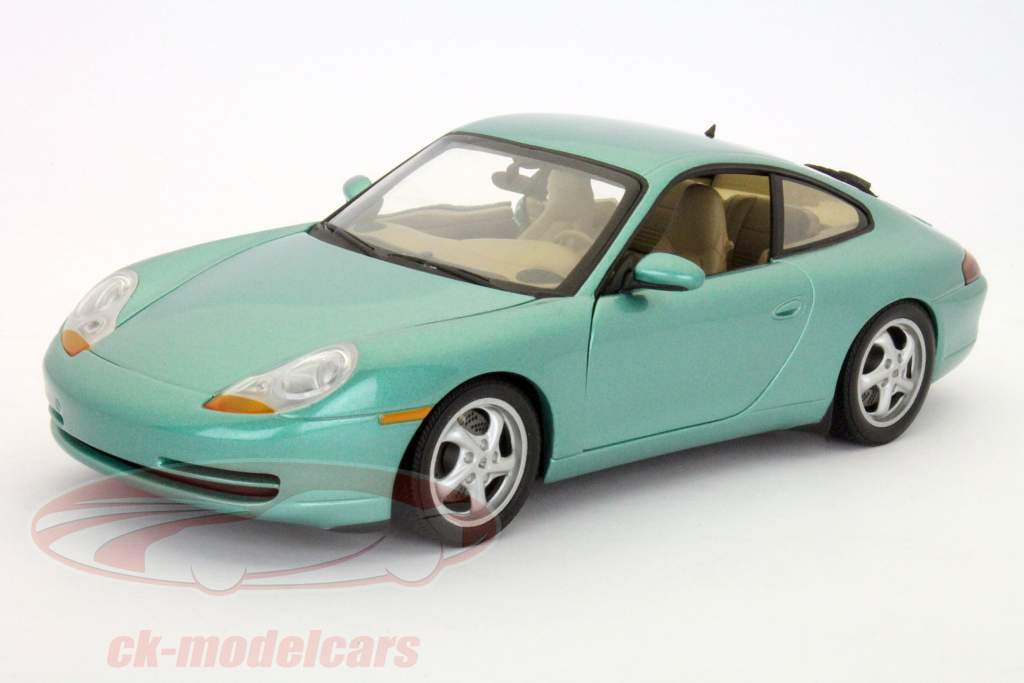 保时捷996卡雷拉跑车薄荷绿色金属1:18 UT型号