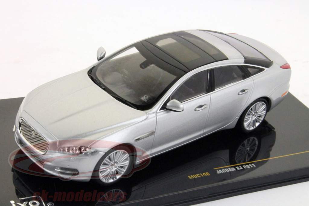 1/43 ixo JAGUAR E TYPE 50周年記念モデル ガンメタリック 1/43 ixo JAGUAR E TYPE 50周年記念モデル ガンメタリック