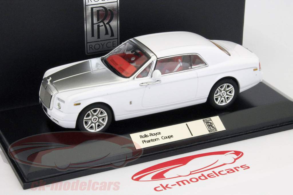 Rolls Royce Phantom Coupe ano 2008 branco 1:43 Ixo