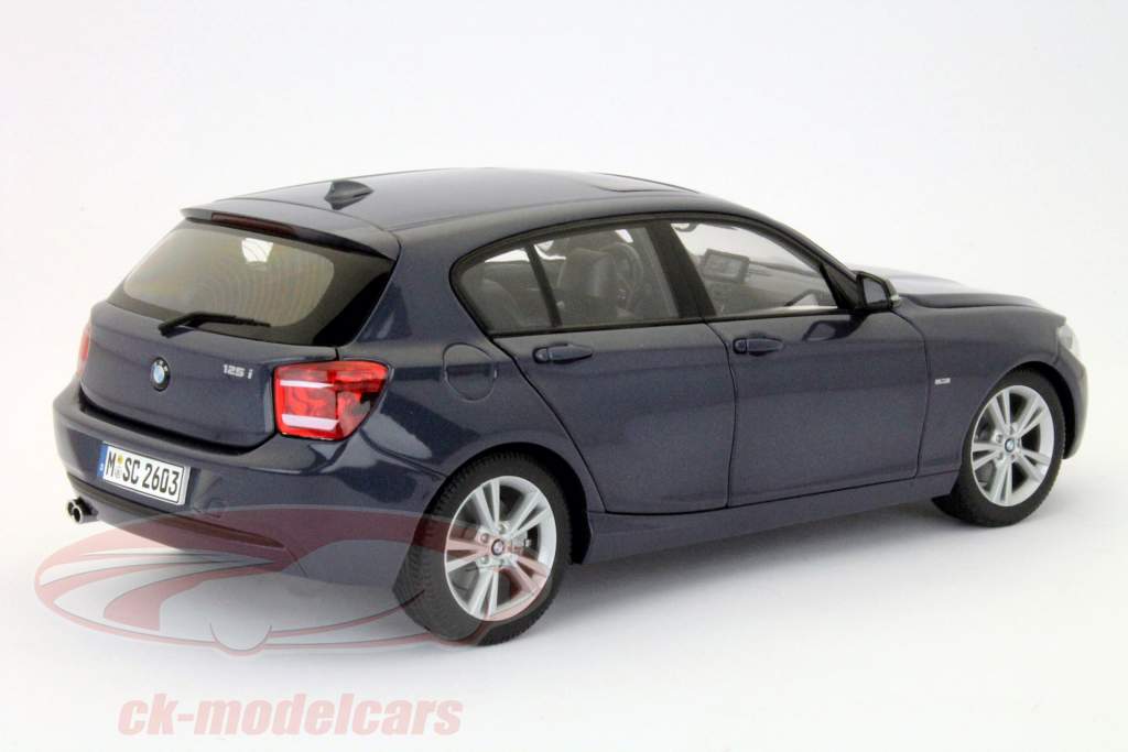 PARAGON パラゴン BMW 1シリーズ 1series F20 1/18 PARAGON パラゴン BMW 1シリーズ 1series F20 1/18 1/18 Paragon