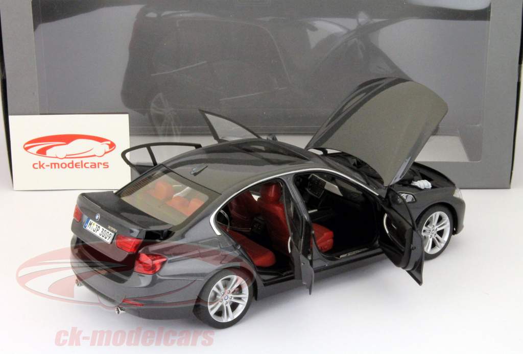 BMW 3 Series (F30) mineral grau 1:18 Paragon Models