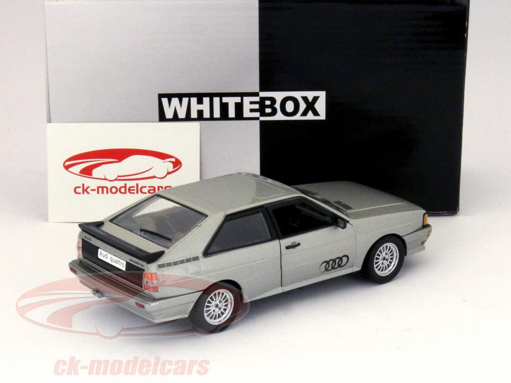 アウディクワトロ1986銀1時24モデルWhiteBox