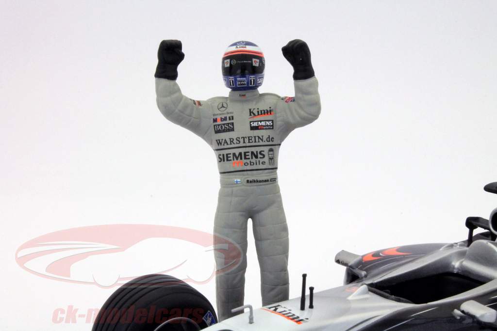 HotWheels 1:18 K. Raikkonen McLaren MP4-17D Malaysian GP
