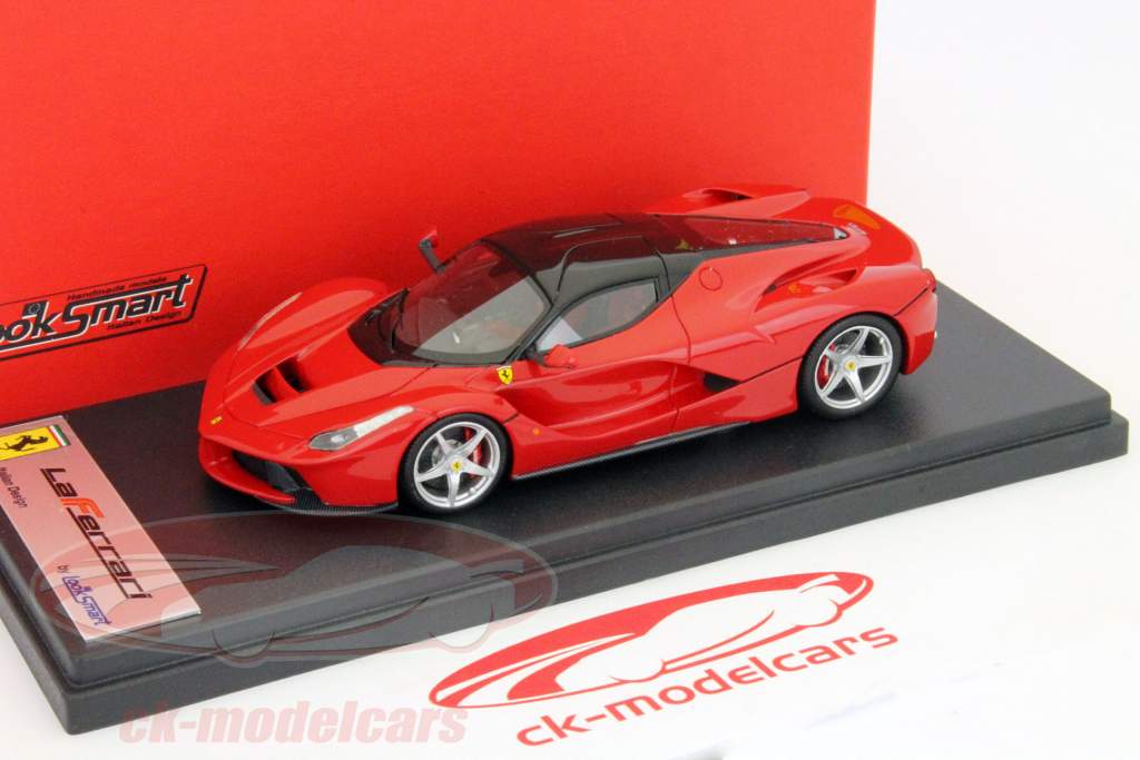 フェラーリLaFerrariジュネーブモーターは、2013年の赤一時43 LookSmart社を表示