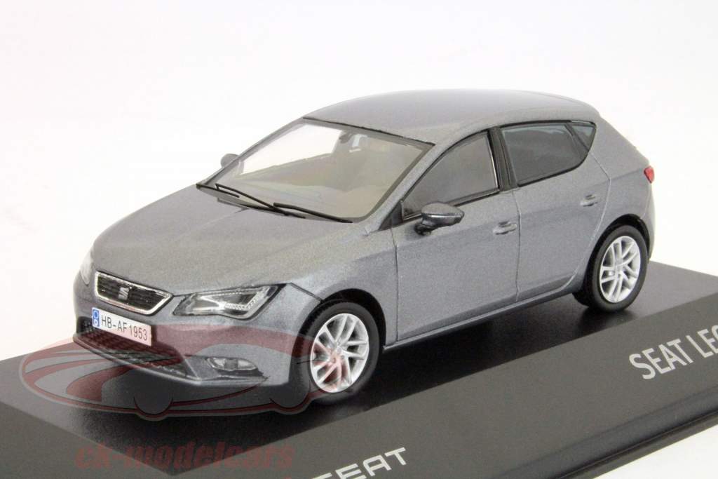 座椅莱昂（5F）2013年比利牛斯山的灰色座椅1:43