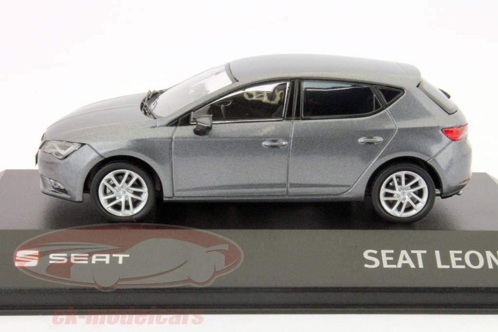 座椅莱昂（5F）2013年比利牛斯山的灰色座椅1:43