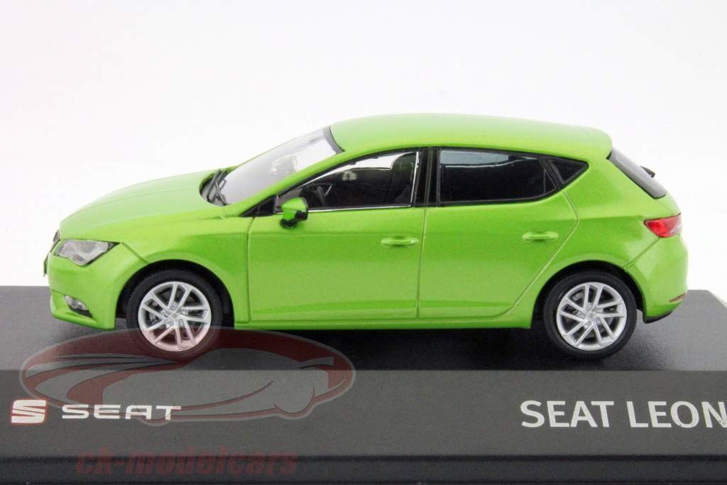 座椅莱昂（5F）2013年利马绿色1:43座椅