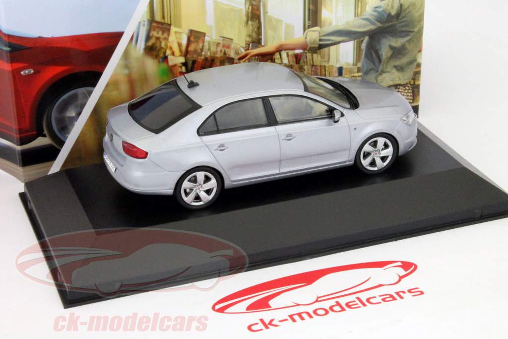 Seat Toledo anno 2013 reflex argento 1:43 Seat