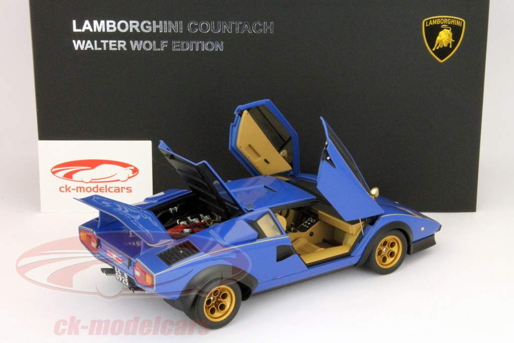 Lamborghini Countach Walter Wolf издание синий LP500S 1:18 AUTOart