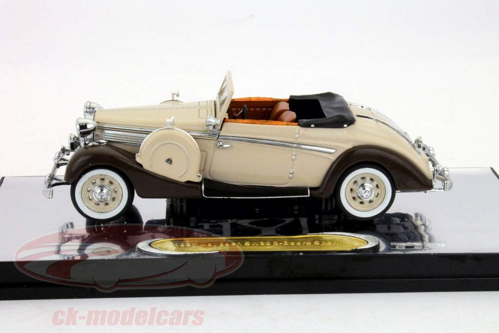 2-дверный Maybach SW38 Spohn построен в 1937 году крем белый - зеленый 1:43 Signature Models