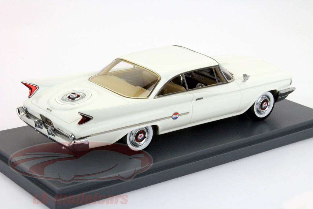 克莱斯勒300F硬顶双门跑车的白色新1:43