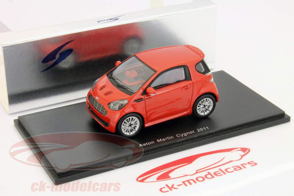 Aston Martin Cygnet anno 2011 rosso 1:43 Spark