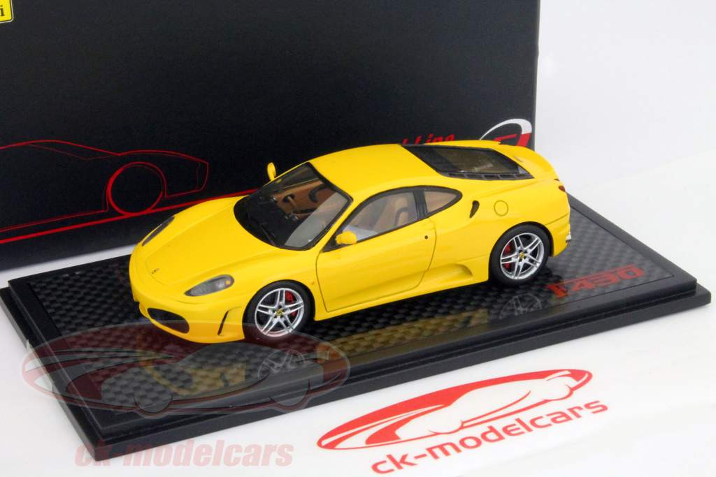 Ferrari F430 2004 года желтые свечи 1:43