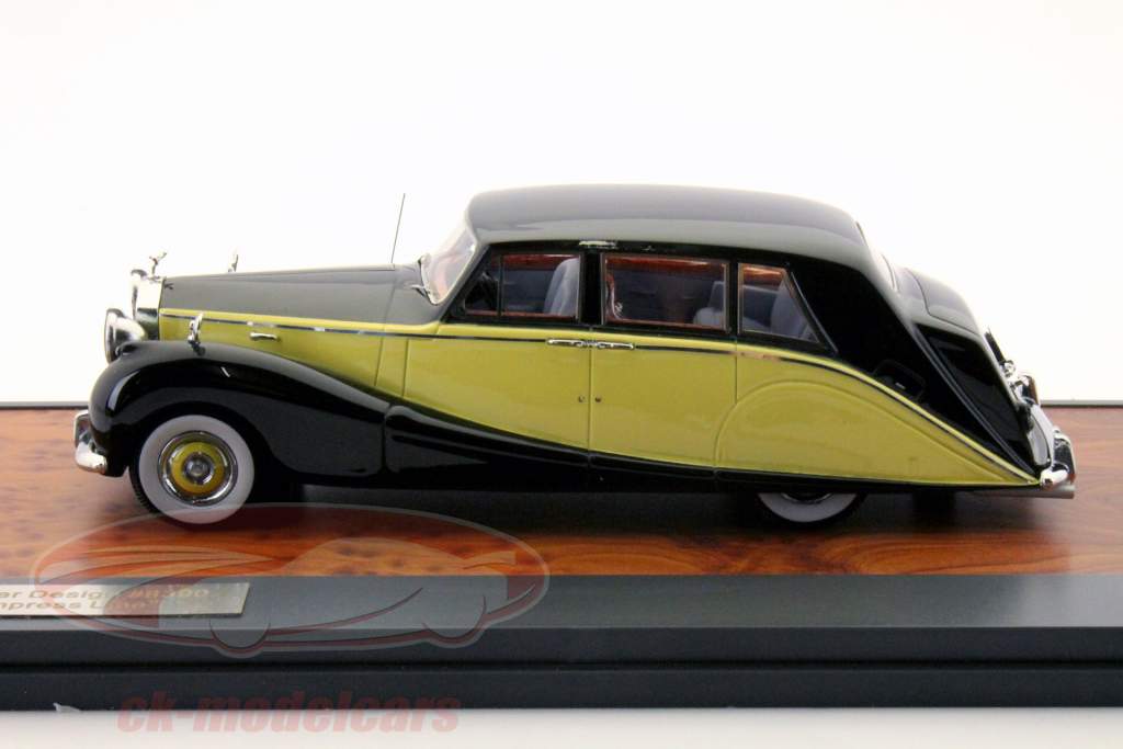 Hooper Design #8390 Empress Line noir / beige 1:43 Matrix