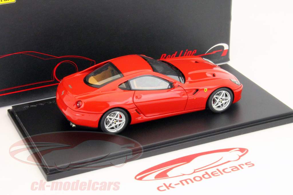 フェラーリ599 GTBの2006年赤1:43スパーク