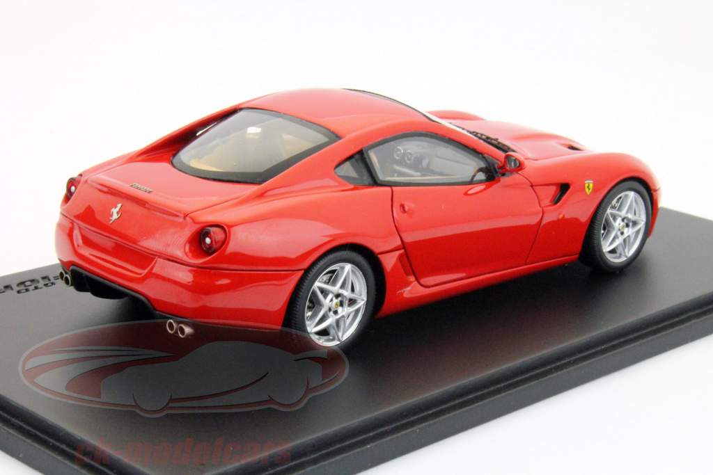 Ferrari 599 GTB 2006 red 1:43 Spark