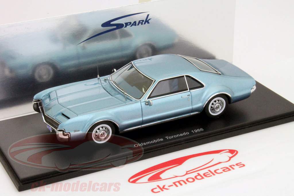 Oldsmobile Tornado 1966 1:43 Spark