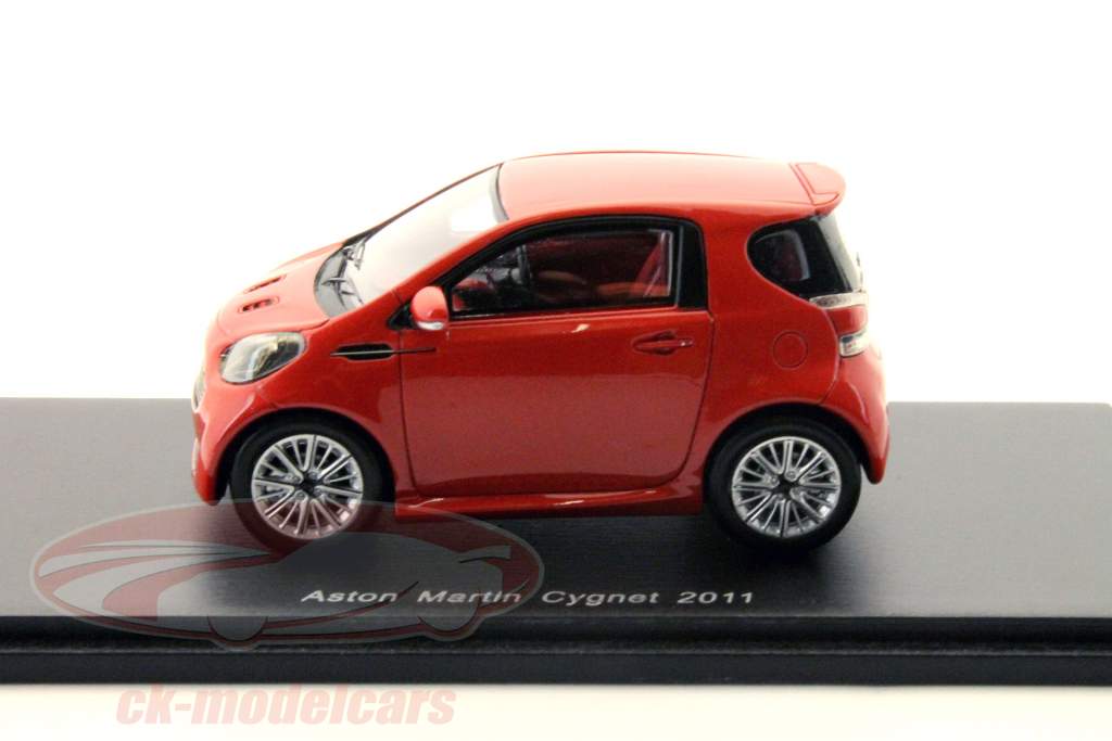 2011赤1:43スパークに建てアストンマーチンシグネット