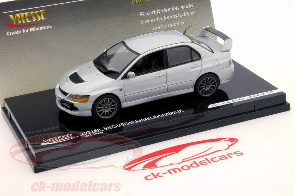 Mitsubishi Lancer Evolution IX RHD argento 1:43 Vitesse