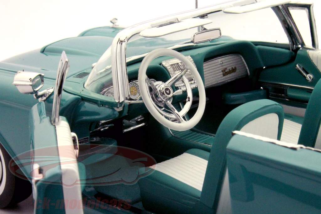 1960 Ford Cabriolet Thunderbrid turquesa 1:18 SunStar