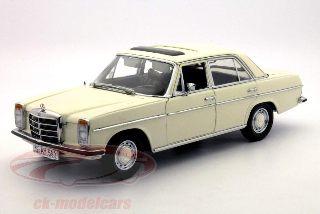 8行梅赛德斯 - 奔驰轿车1968白色1:18的SunStar