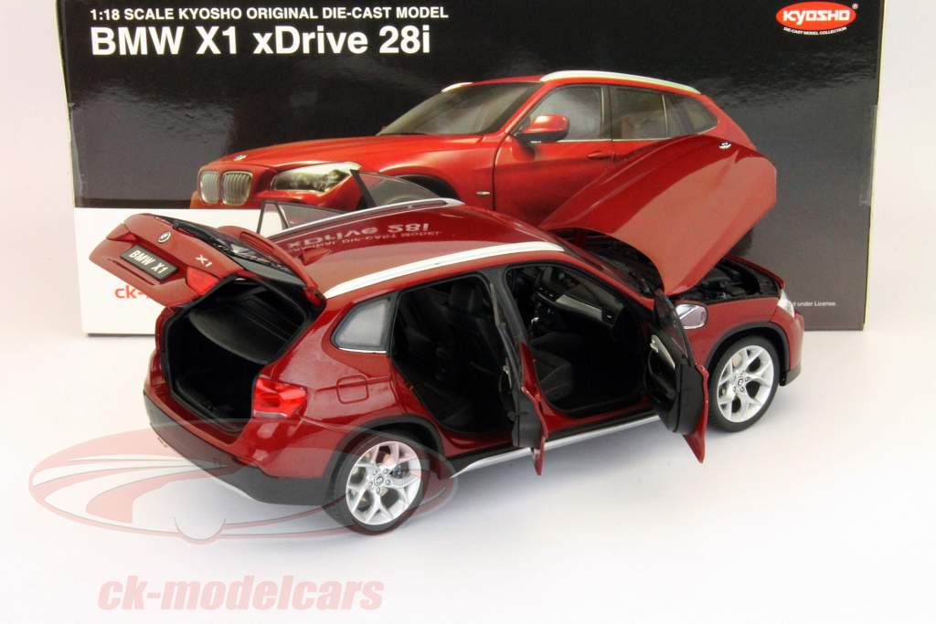 Kyosho 1:18 BMW X1 xDrive 28i red 08791VR model car 08791VR