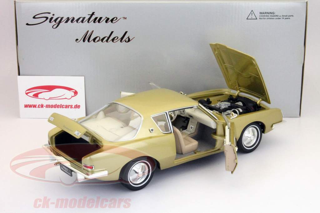 Studebaker Avanti année 1963 or 1:18 Signature Models