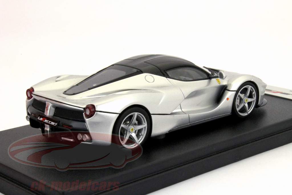 Ferrari LaFerrari Женева Auto Salon 2013 серебро / черный 1:43 LookSmart