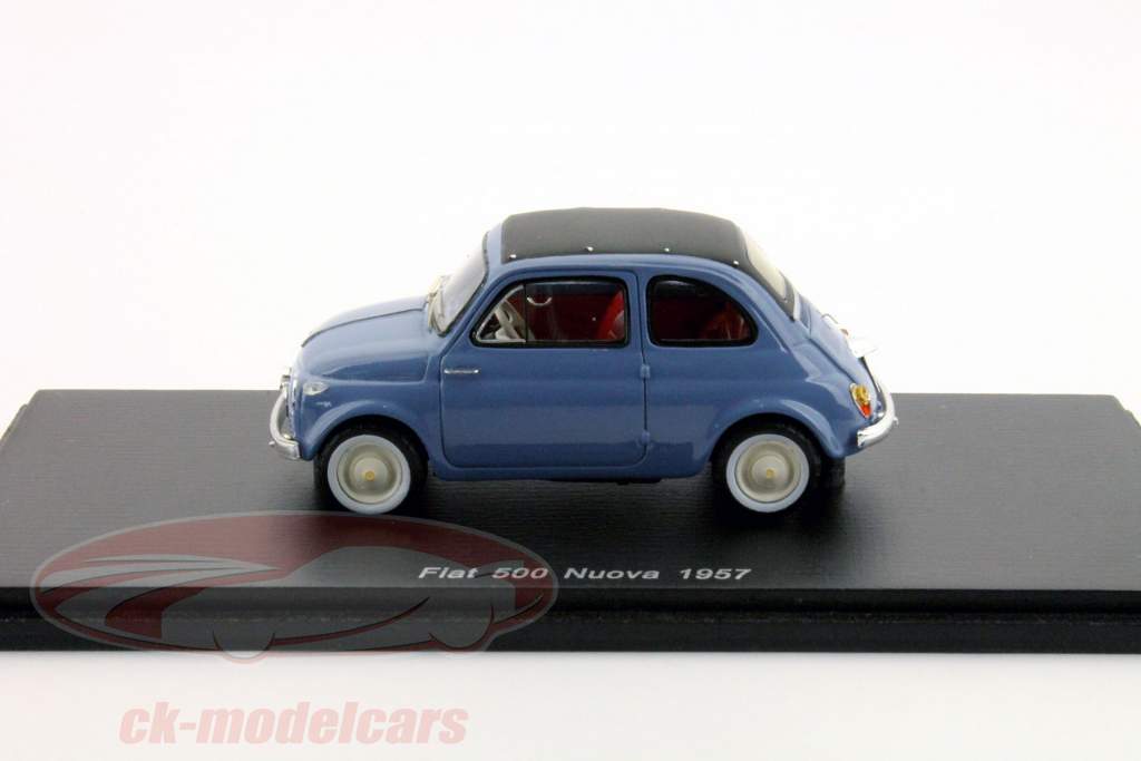 フィアット500ヌオヴァ1957年一時43スパークを造っ