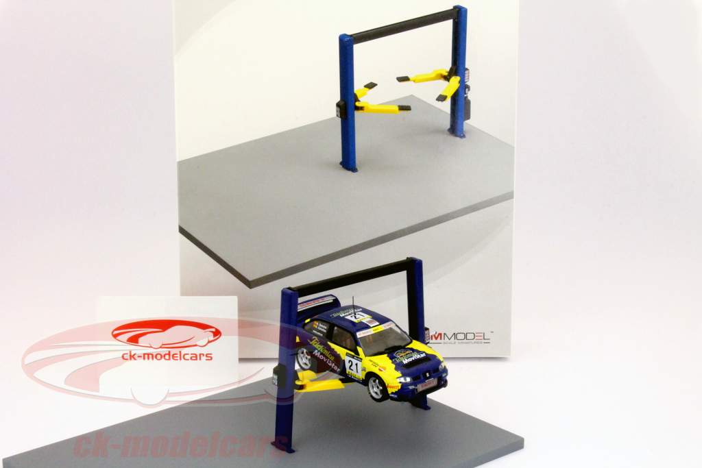 Twin Post Lift 1:43 TrueScale