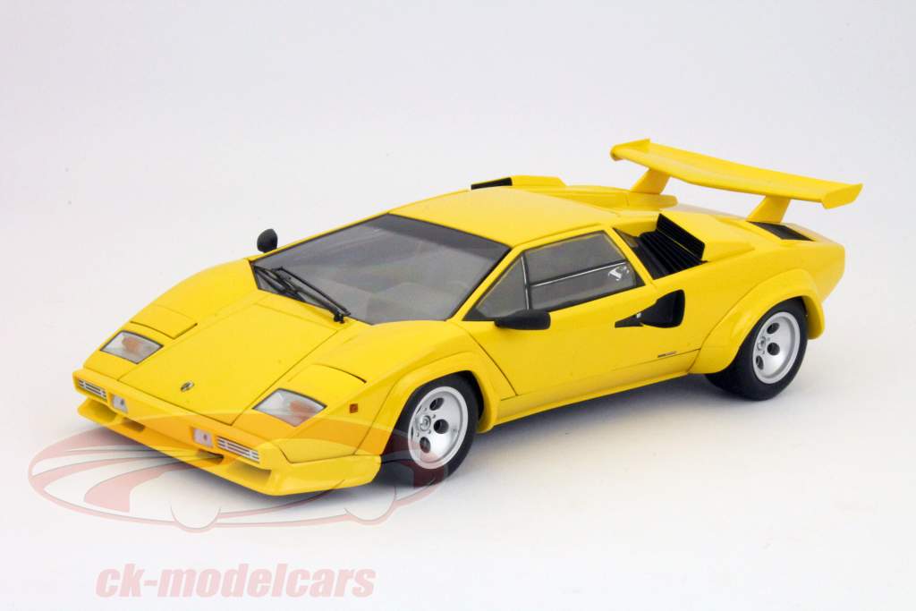 Lamborghini Countach LP5000S giallo 1:18 Kyosho