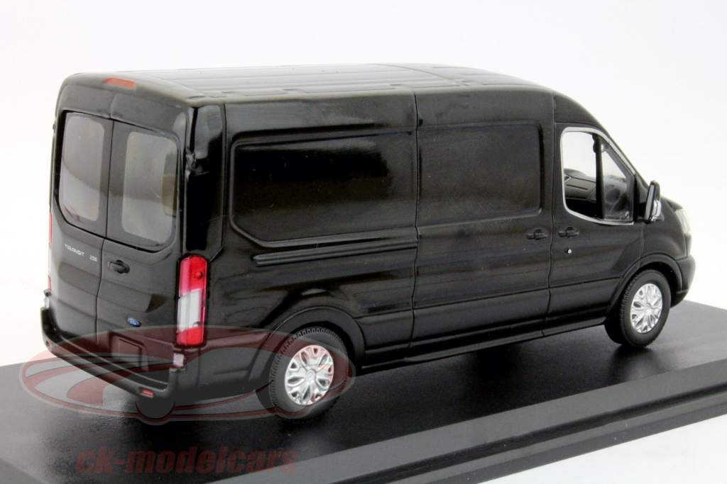 Ford Transit Baujahr 2015 schwarz 1:43 Greenlight