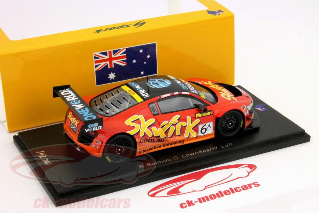 奥迪R8 LMS＃6A 12小时巴瑟斯特2013朗兹，勒夫，三文鱼1:43星火