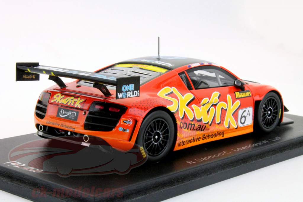 アウディR8 LMS＃6Aは12Hバサースト2013ラウンズ、ラフ、サーモン午前1時43分スパーク