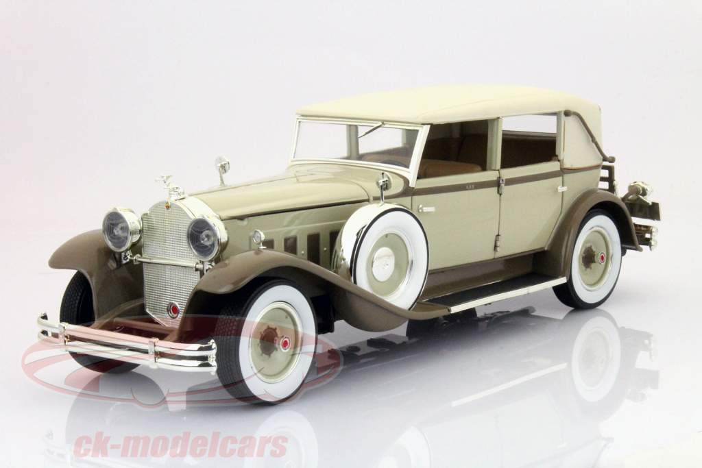 Packard Brewster År 1930 beige 1:18 Signature Models
