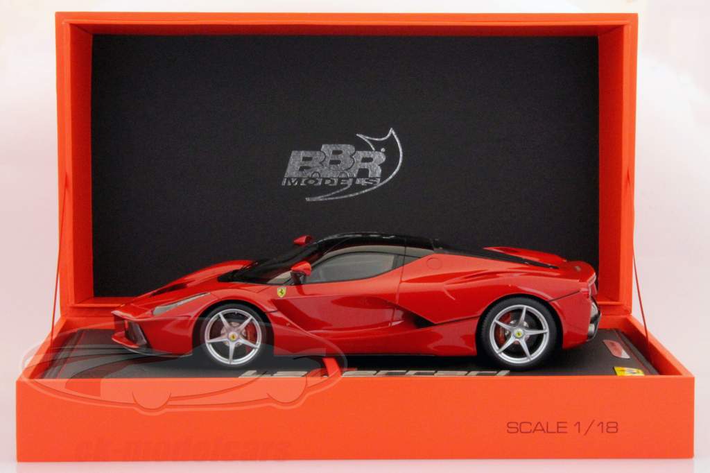 フェラーリLaFerrariジュネーブモーターショー2013赤1時18分BBR