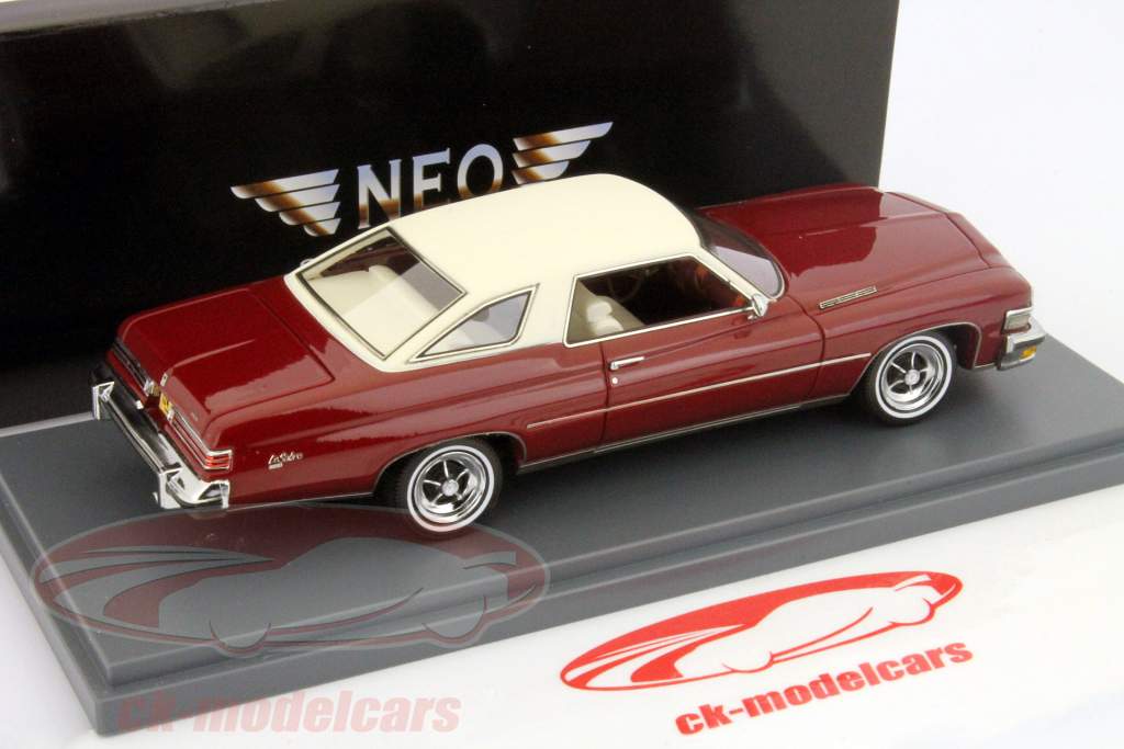 Buick LeSabre HT Coupe rosso 1:43 Neo